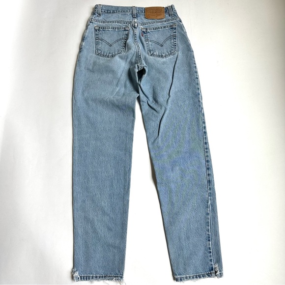Levi’s 550 90s Vintage Women’s Jeans Relaxed Fit Tapered Leg 27 - Picture 4 of 16